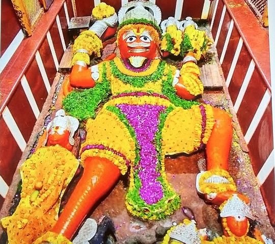 Bade Hanuman Temple - photo 1
