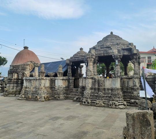 Baleshwar Temple - photo 1