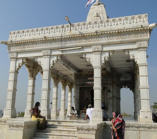 Takhteshwar Temple - photo 1